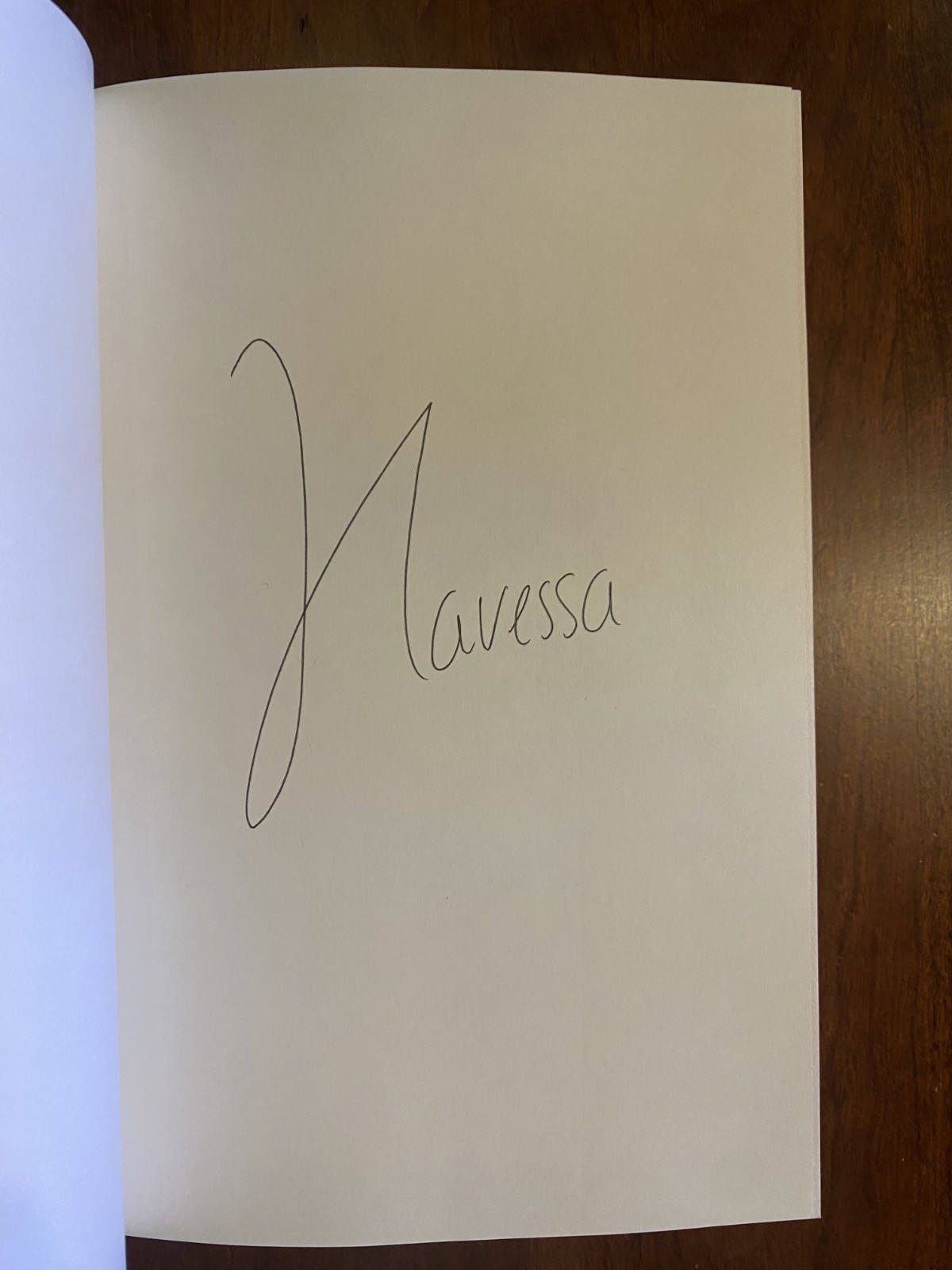 Navessa Allen „Game On“ Books-A-Million Exclusive Autograph
