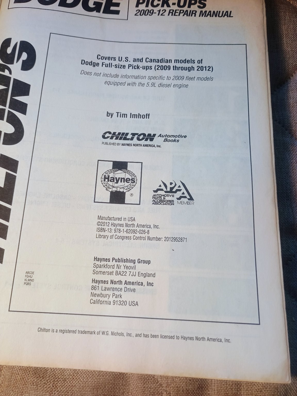 Chilton Dodge Pick-Ups 2009-12 Repair Manual Tim Imhoff Haynes 20406