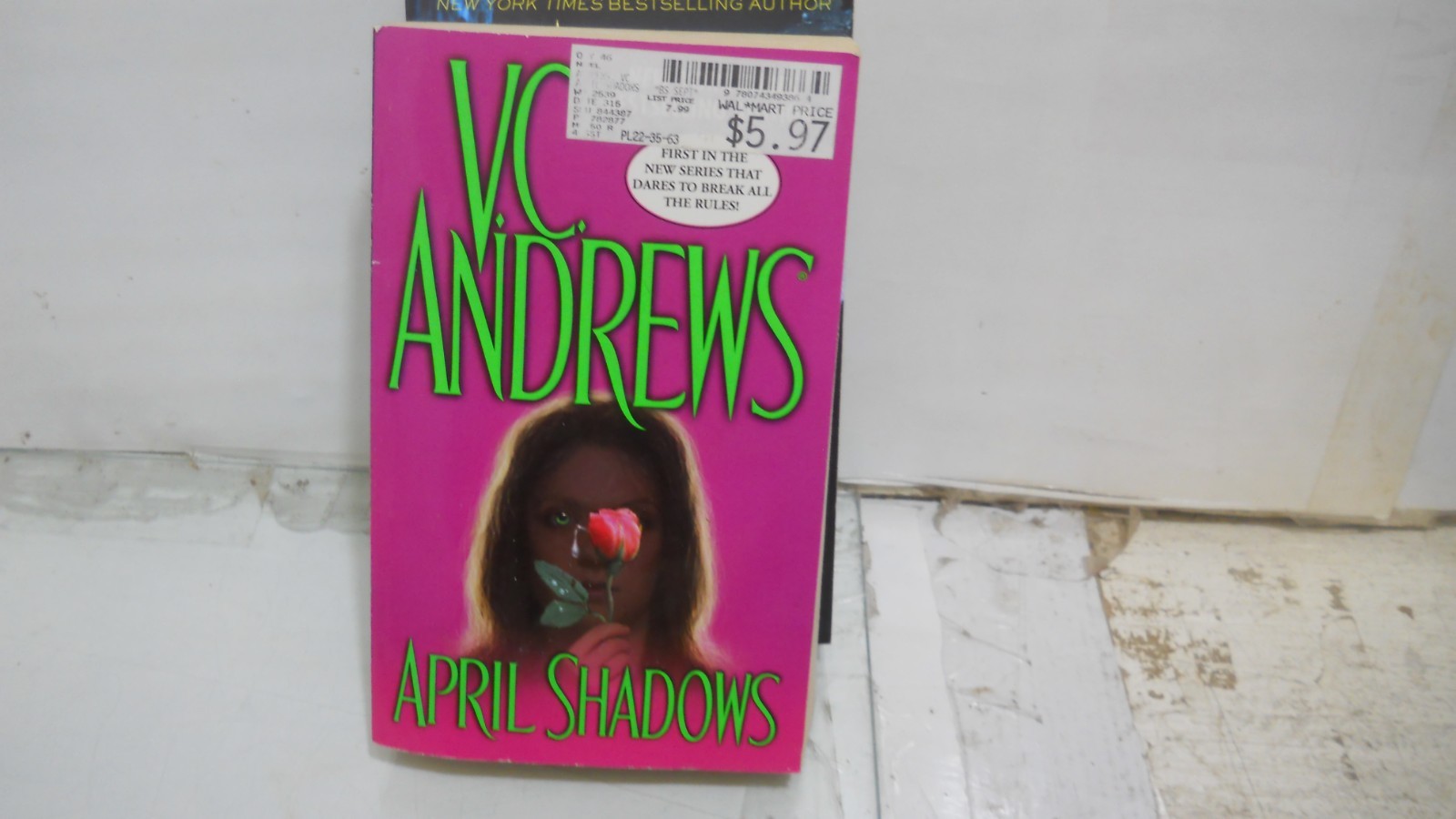 LOT OF 5 V.C. ANDREWS PAPERBACKS~ normal wear, no duds~ Ships fast
