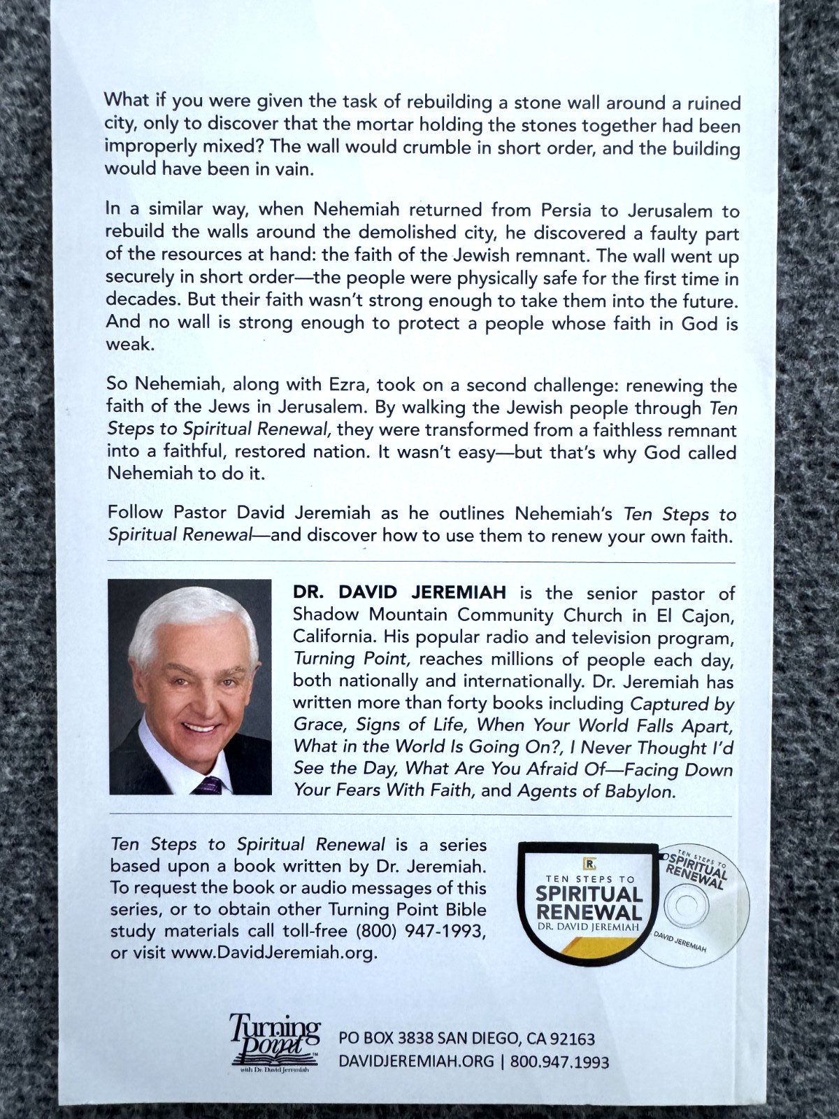 Lot of (12) DR. DAVID JEREMIAH Turning Point Paperback Study Guides