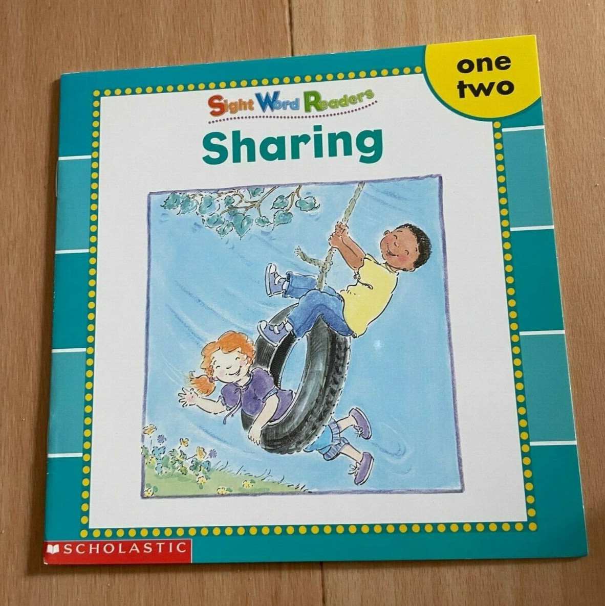 SIGHT WORD READERS. SHARING, 14 by 14CM. 0439511755