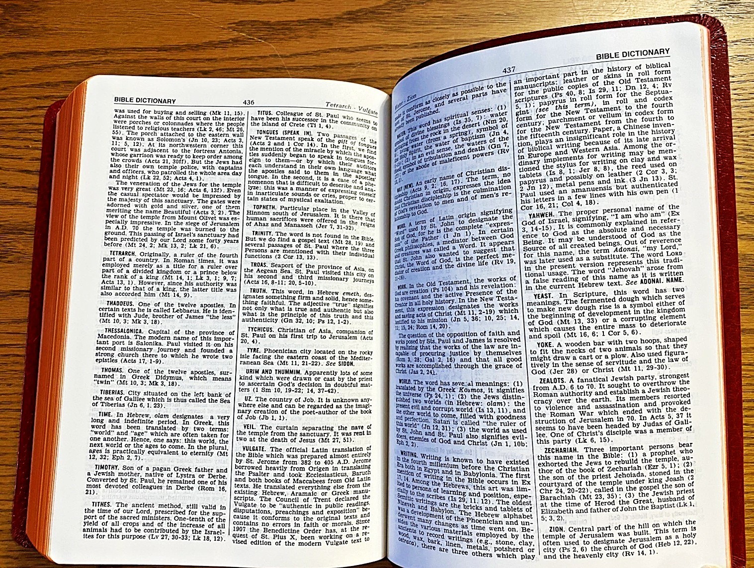 Saint Joseph Edition of the New American Bible NEW in Box Large Type Illustrated