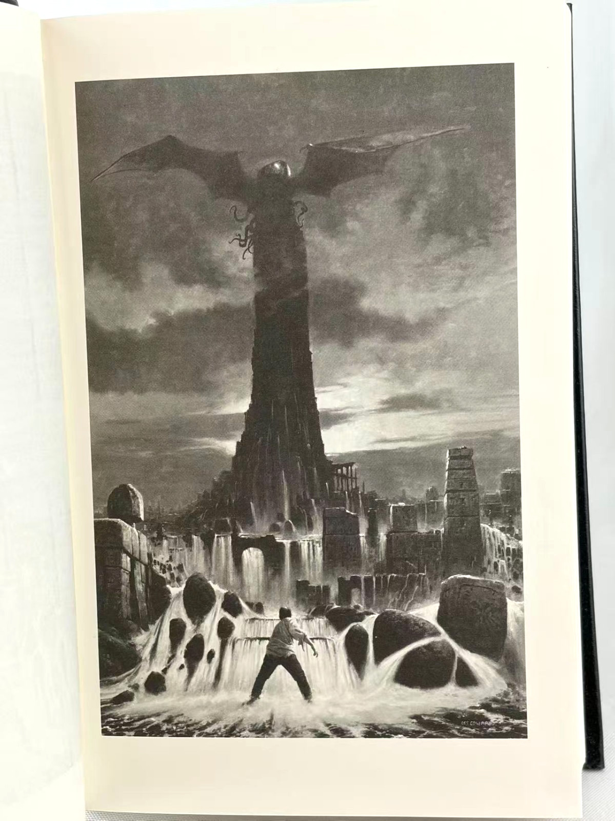NECRONOMICON H.P. Lovecraft Commemorative Deluxe Leather Bound Hardcover *NEW*