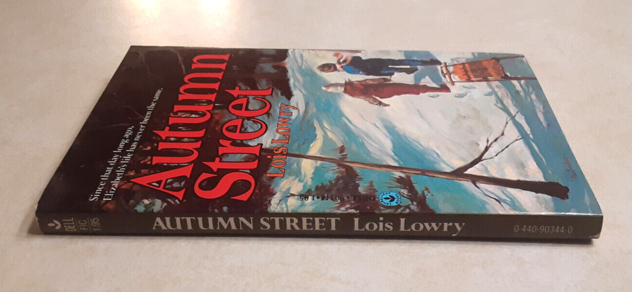 Autumn Street Lois Lowry SIGNED Autographed Vintage Paperback YA Novel 1980/1982