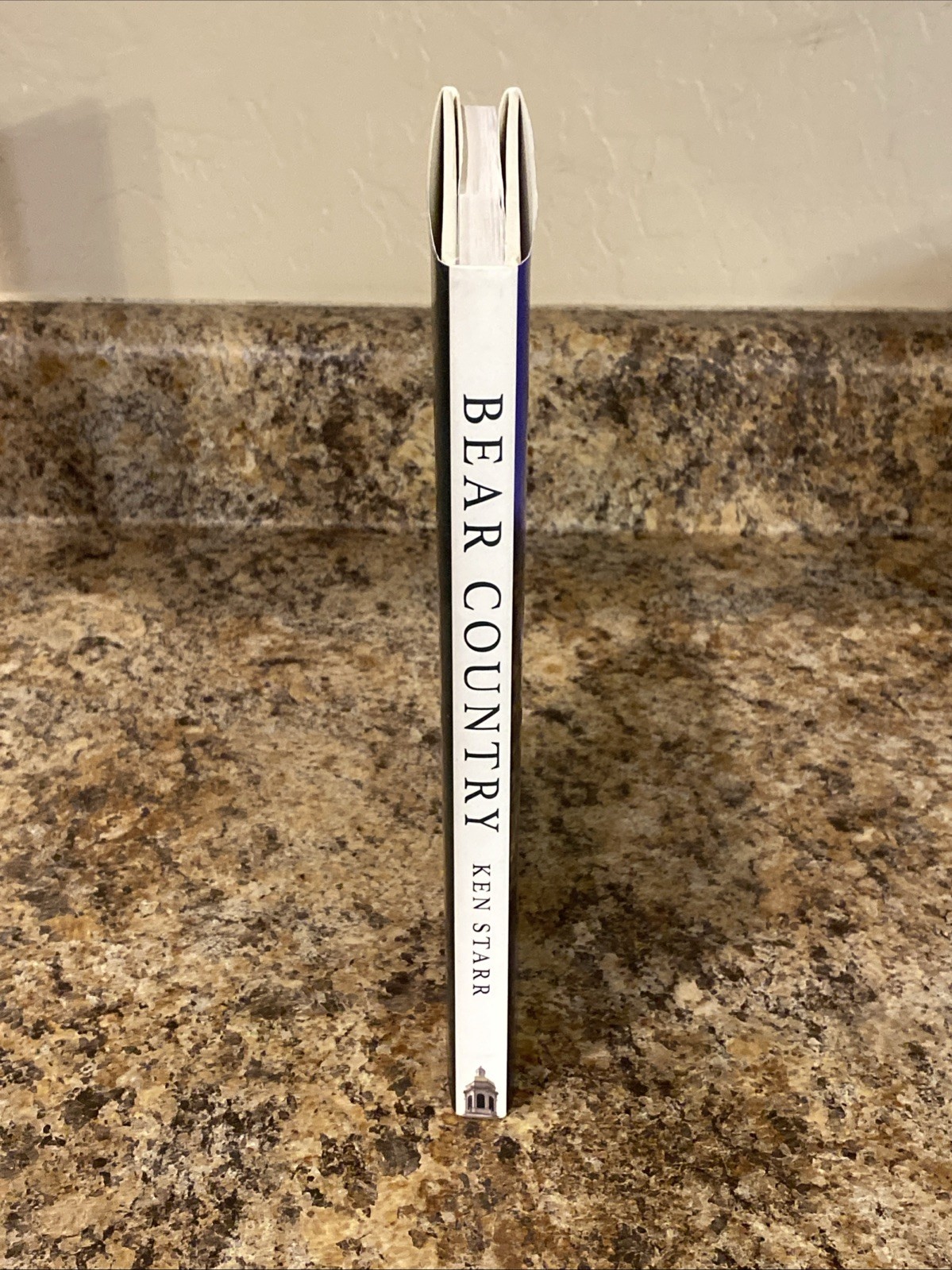 Bear Country SIGNED by Ken Starr – Baylor University – 1st Prt / 1st Ed Fine HC