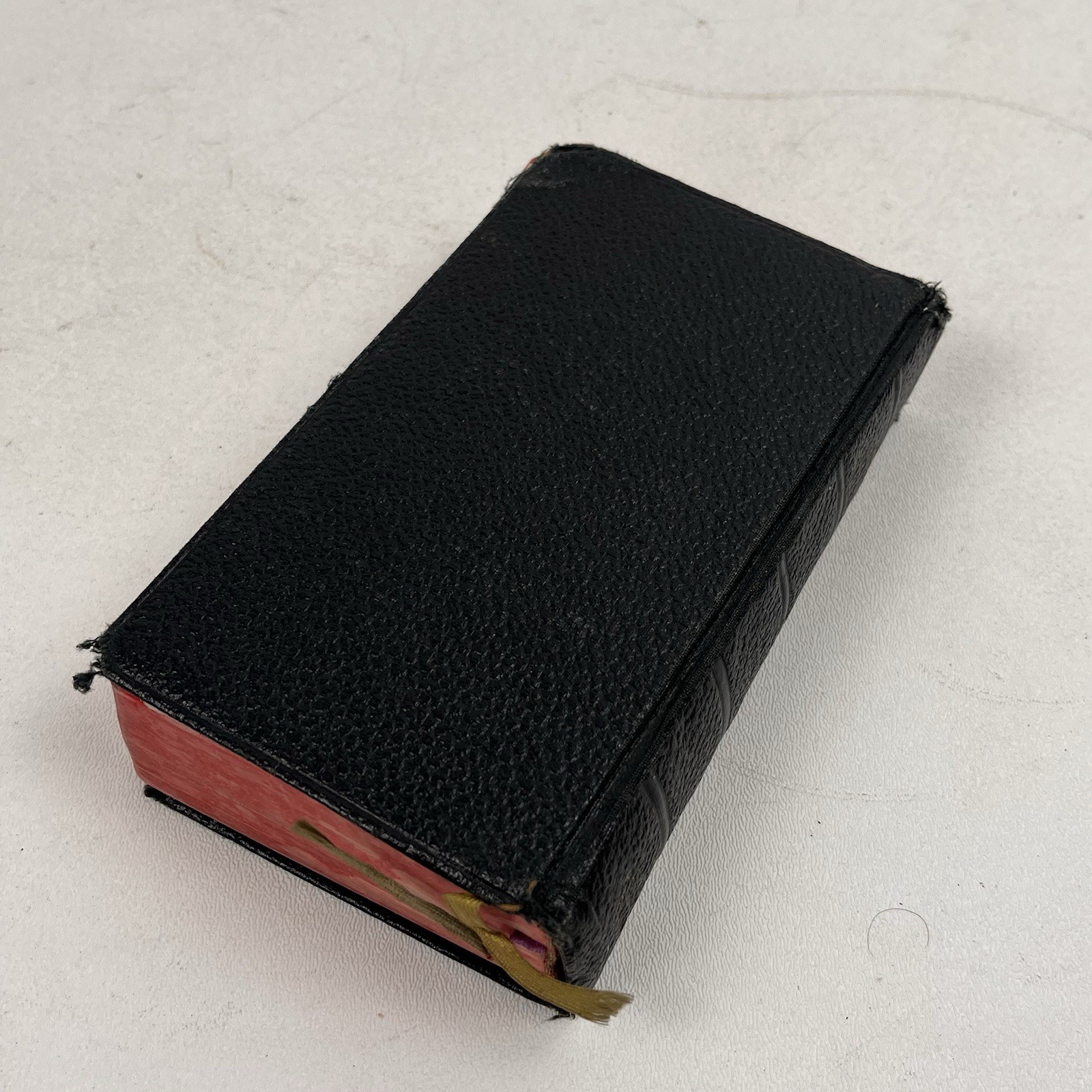 The New Marian Missal for Daily Mass Juergens 1957 Color Illustrations