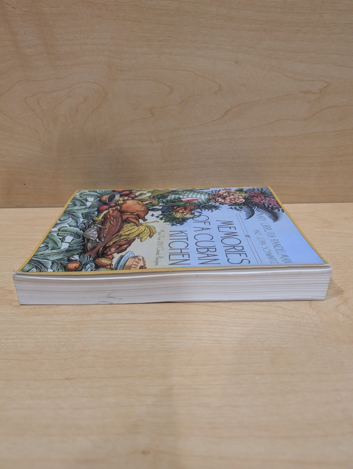 Wiley Memories of a Cuban Kitchen by Mary Urrutia Randelman (Trade Paperback, C…