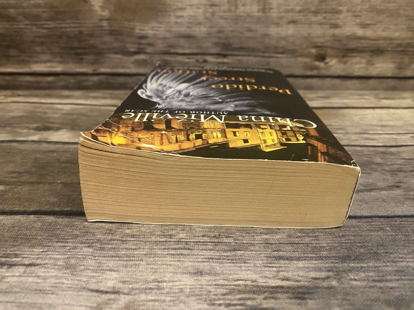 Perdido Street Station China Miéville 1st Edition Print US 2003 Mass Paperback