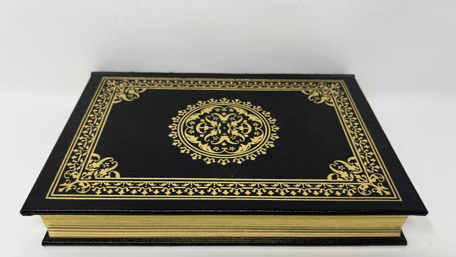 EASTON PRESS: A Passage To India: Collector’s Ed. by E. M. Forster – 1992 HC