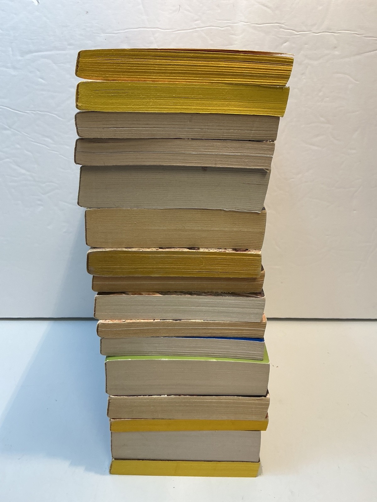 Lot of 16 Louis L’Amour Vintage Novels (PPBK)