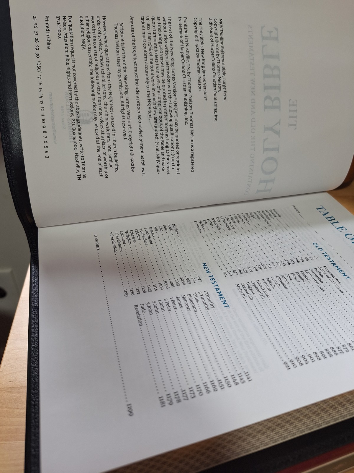 NKJV, Large Print Thinline Ref. Bible, Blue Letter, Maclaren, Genuine Leather