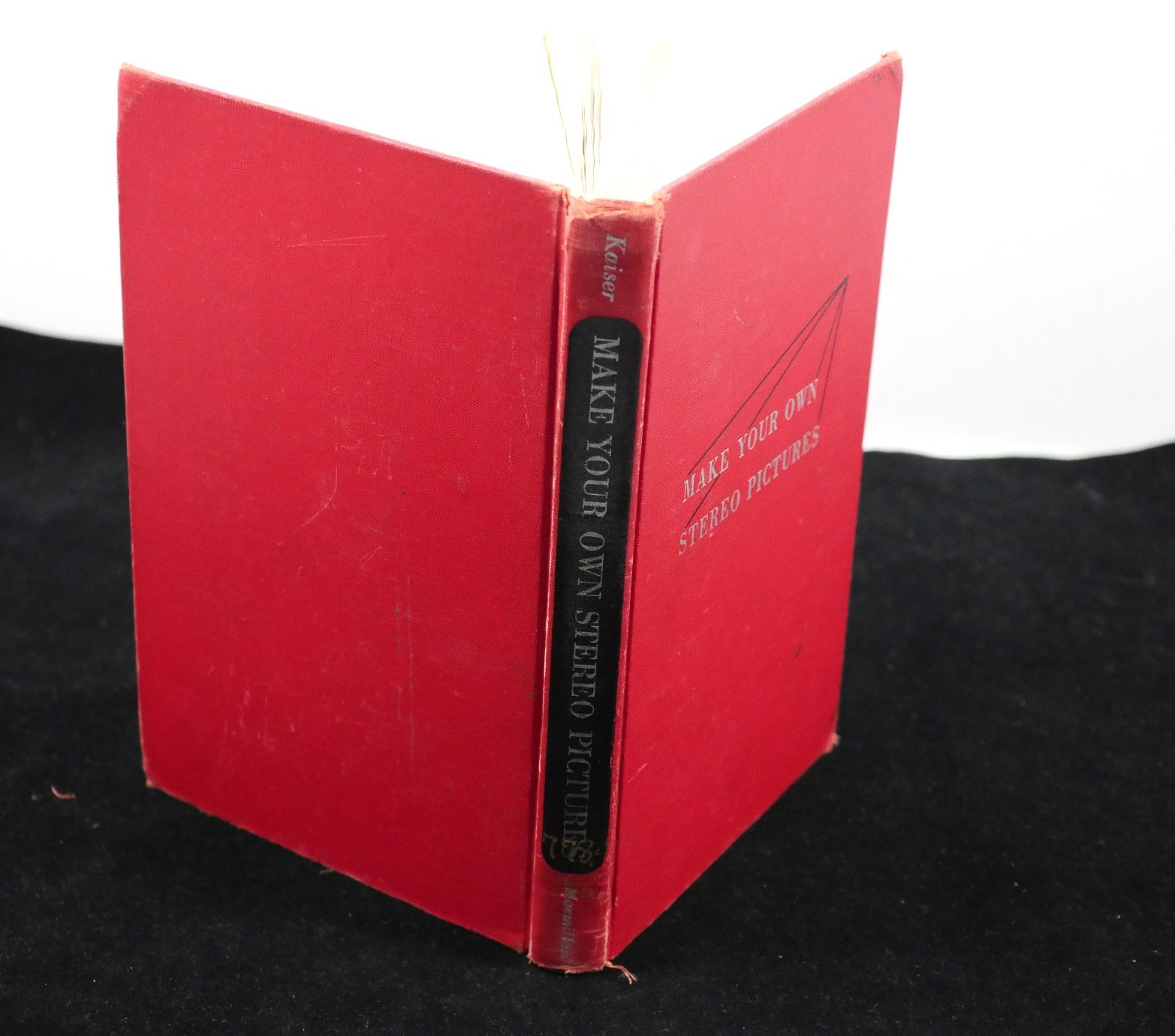 Kaiser – Make Your Own Stereo Pictures MacMillan 1955, 344 page BOOK 3D photos
