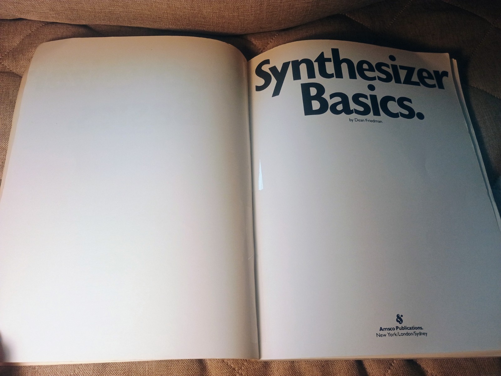 1986 Synthesizer Basics By Dean Friedman – Yamaha DX7, Sampling Devices, MIDI