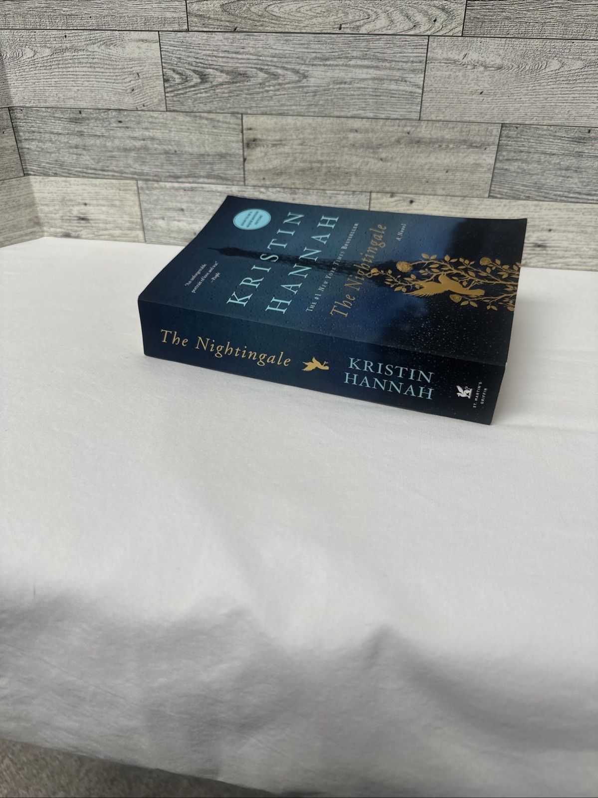 Nightingale : A Novel by Kristin Hannah (2017, Trade Paperback)