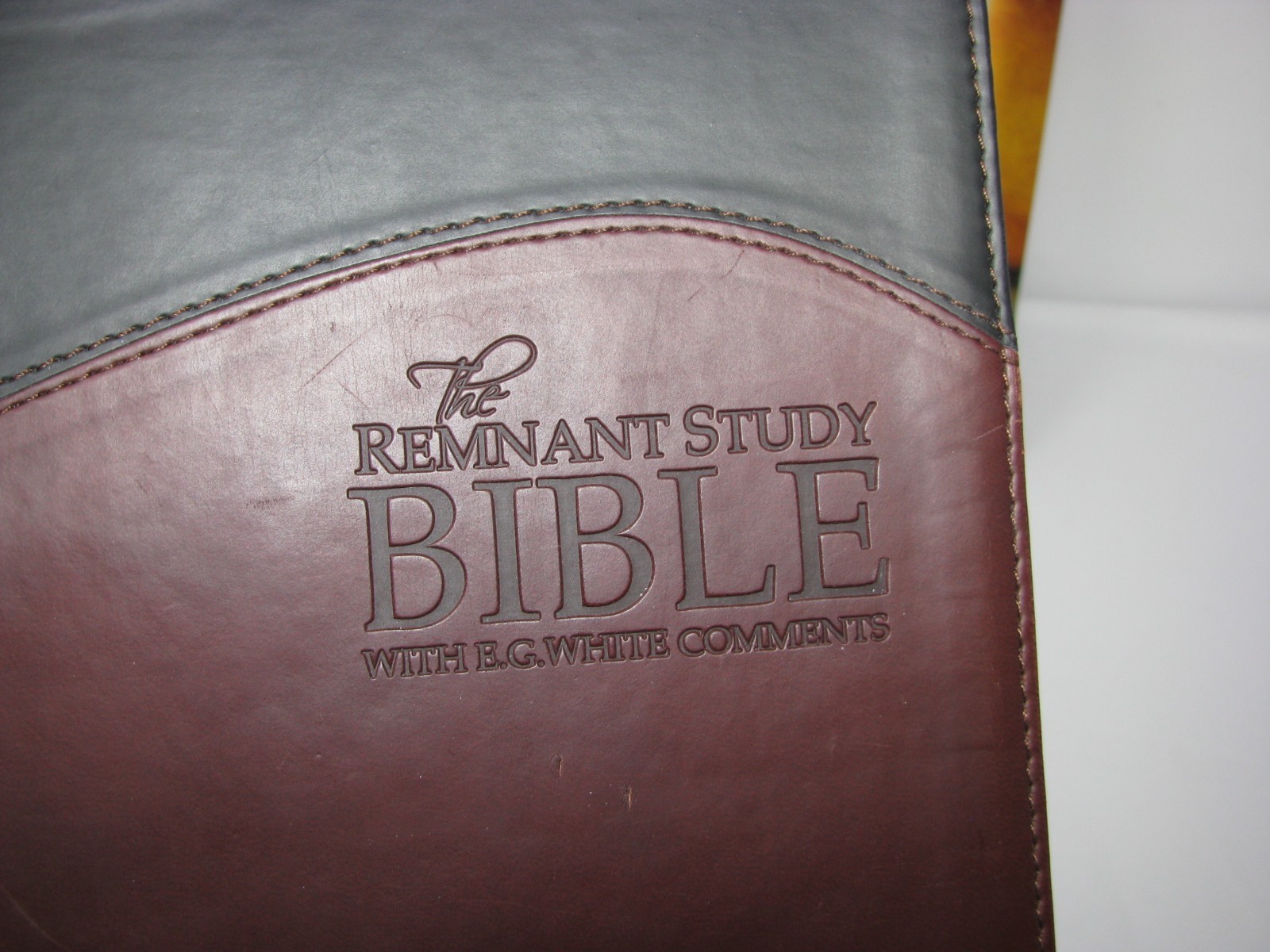 The Remnant Study Bible E.G White Comments KJV Leathersoft Seventh-day Adventist