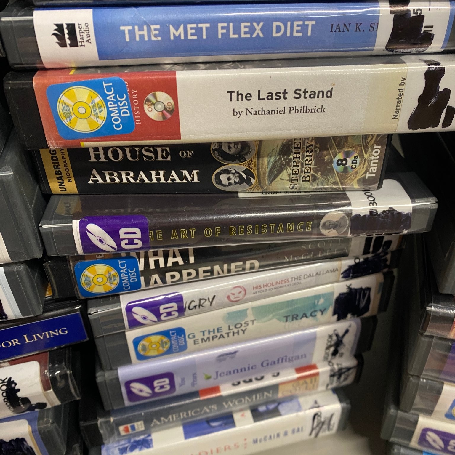 Lot of 45 + Audiobooks on CD, Ex Library, Fiction, Mixed Authors