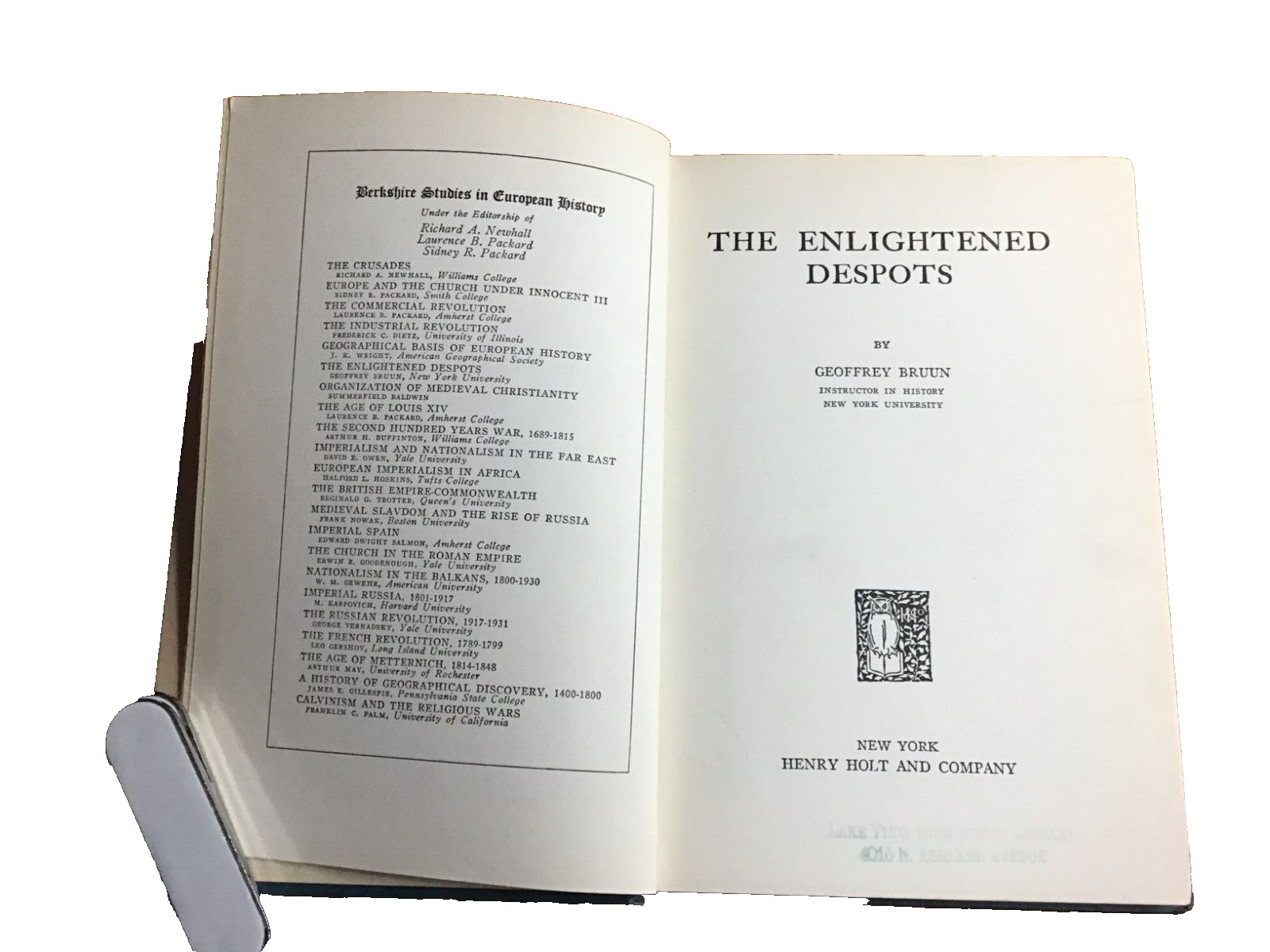 The Enlightened Despots By Geoffrey Bruun 1929