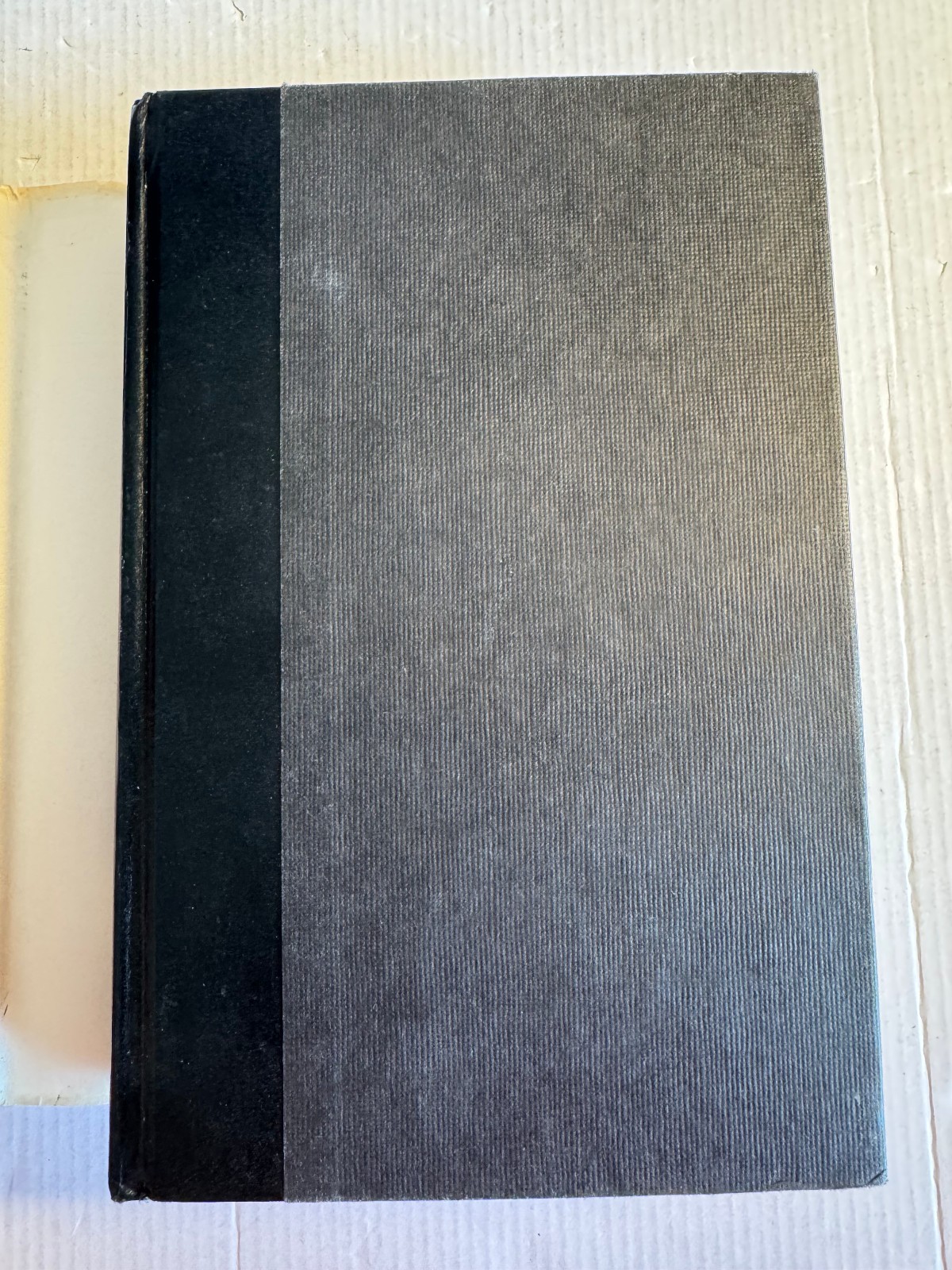 Mists of Avalon Marion Zimmer Bradley HCDJ Very Good Alfred A Knopf 1982