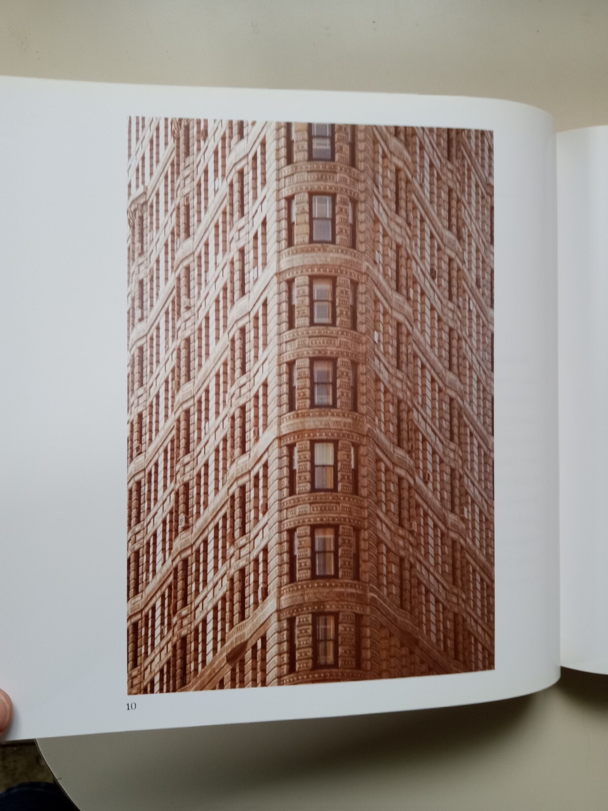 Round Buildings, Square Buildings and Buildings That Wiggle Like a Fish by…