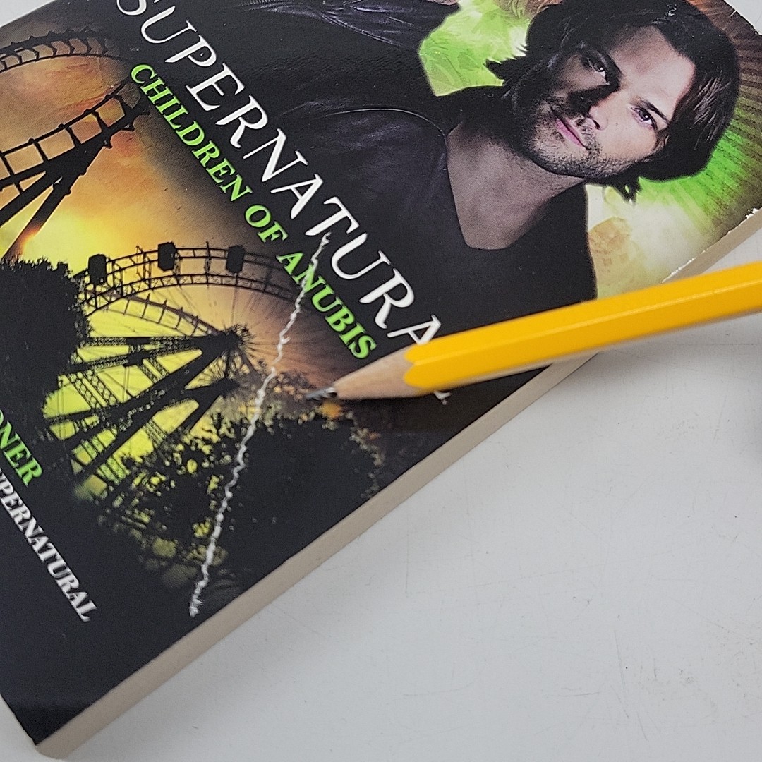 Supernatural – Children of Anubis by Tim Waggoner (2019, Mass Market) Sm DAMAGE