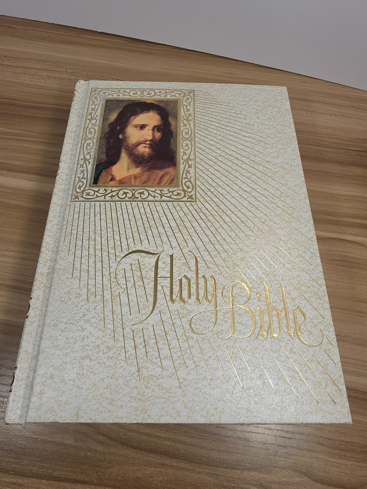 Holy Bible Fireside Family Edition King James Version 12”x9&1/2”x2&12”