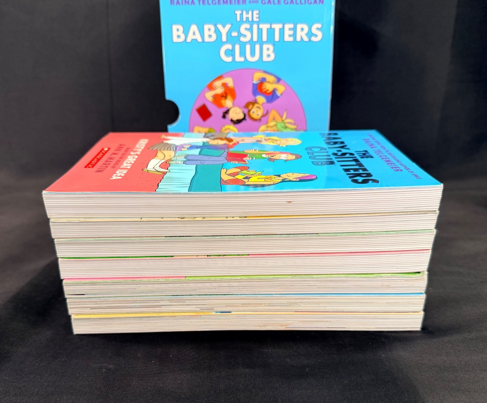 The Baby-Sitters Club #1-7 Graphic Novel Box Set by Raina Telgemeier Graphix COL