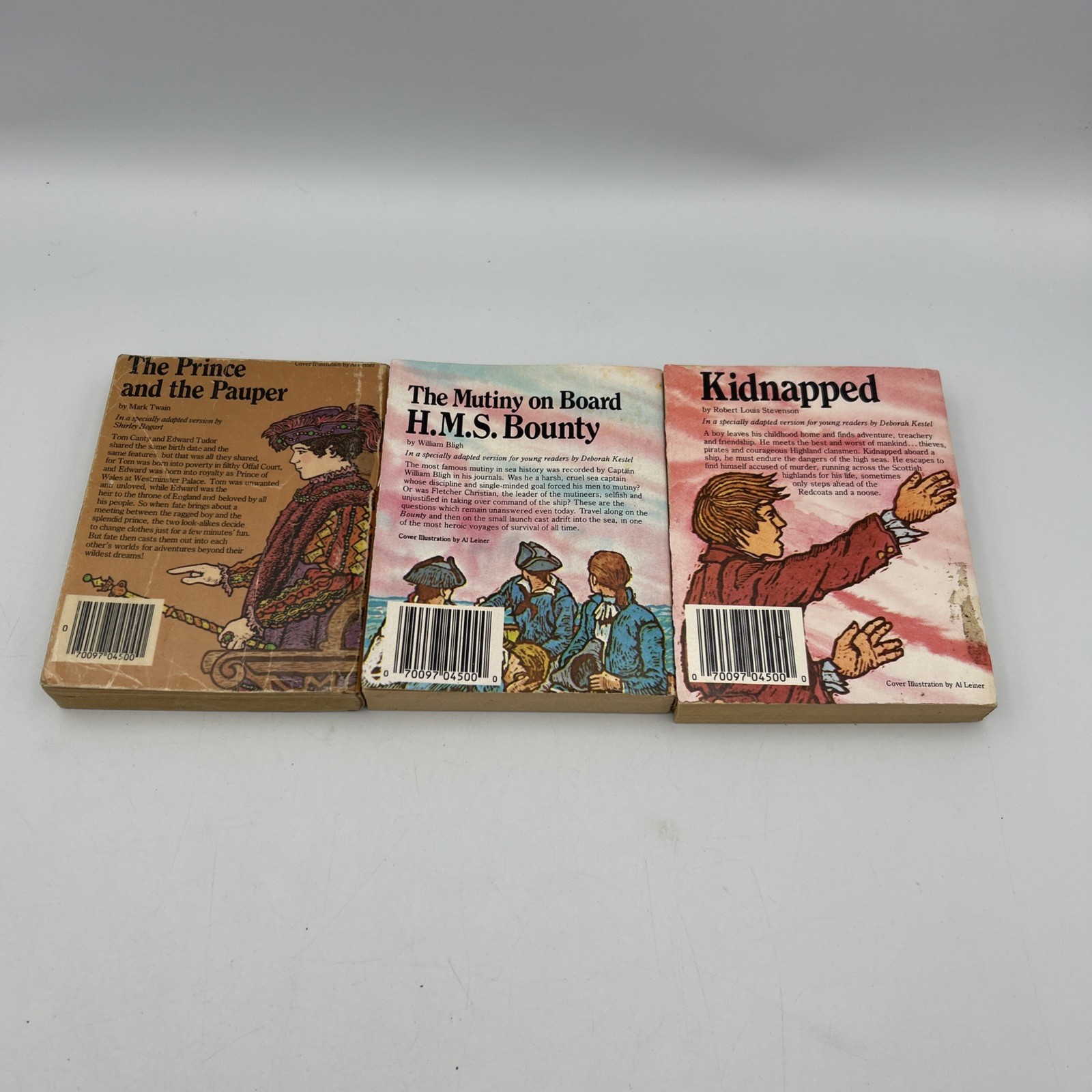 Lot Of 10 Moby Books Illustrated Classic Editions Mini Paperback Books 1970’s