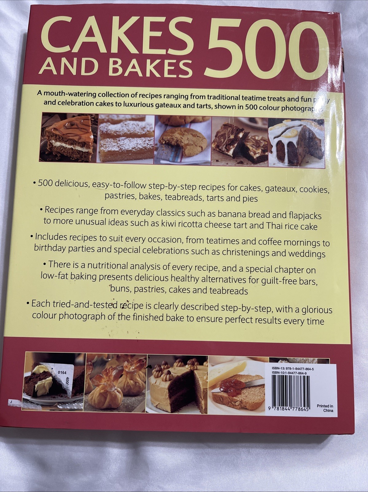 Cakes and Bakes 500 Martha Day 2006 Hardcover 256 Pages Recipe Book Baking Food