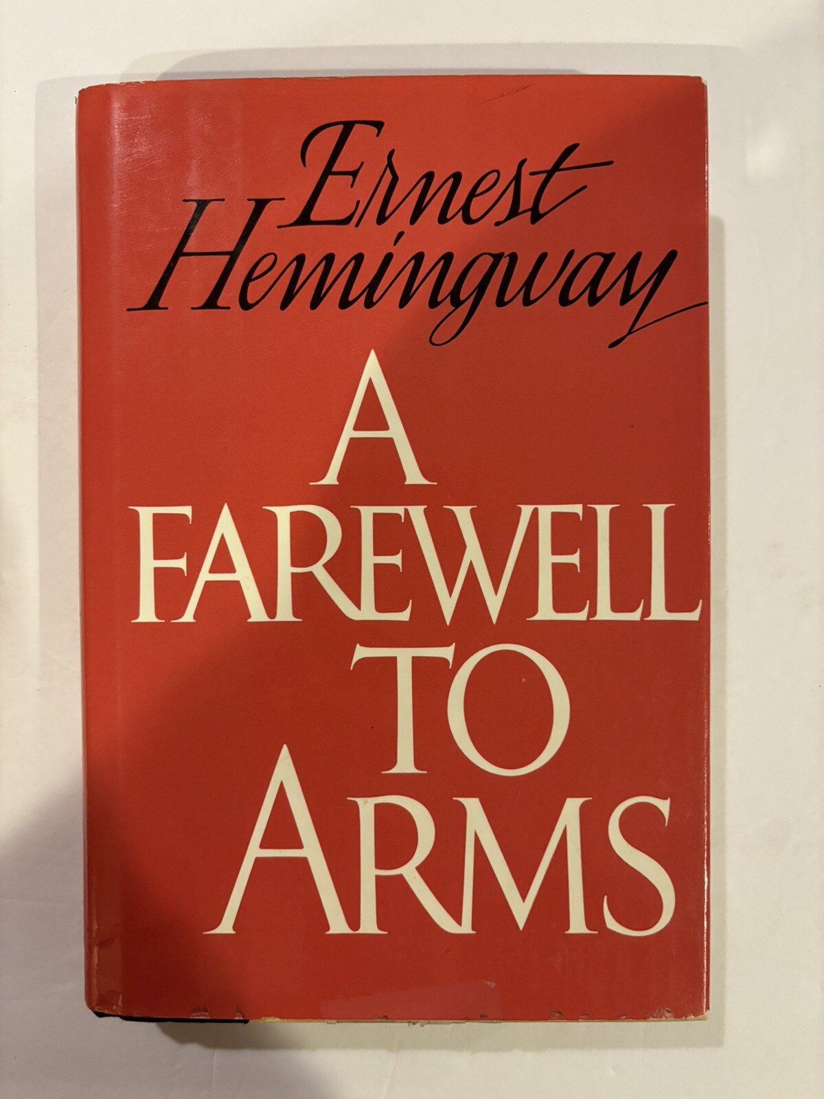 A FAREWELL TO ARMS (FAREWELL TO ARMS) By Ernest Hemingway -1983 Hardcover *VG*