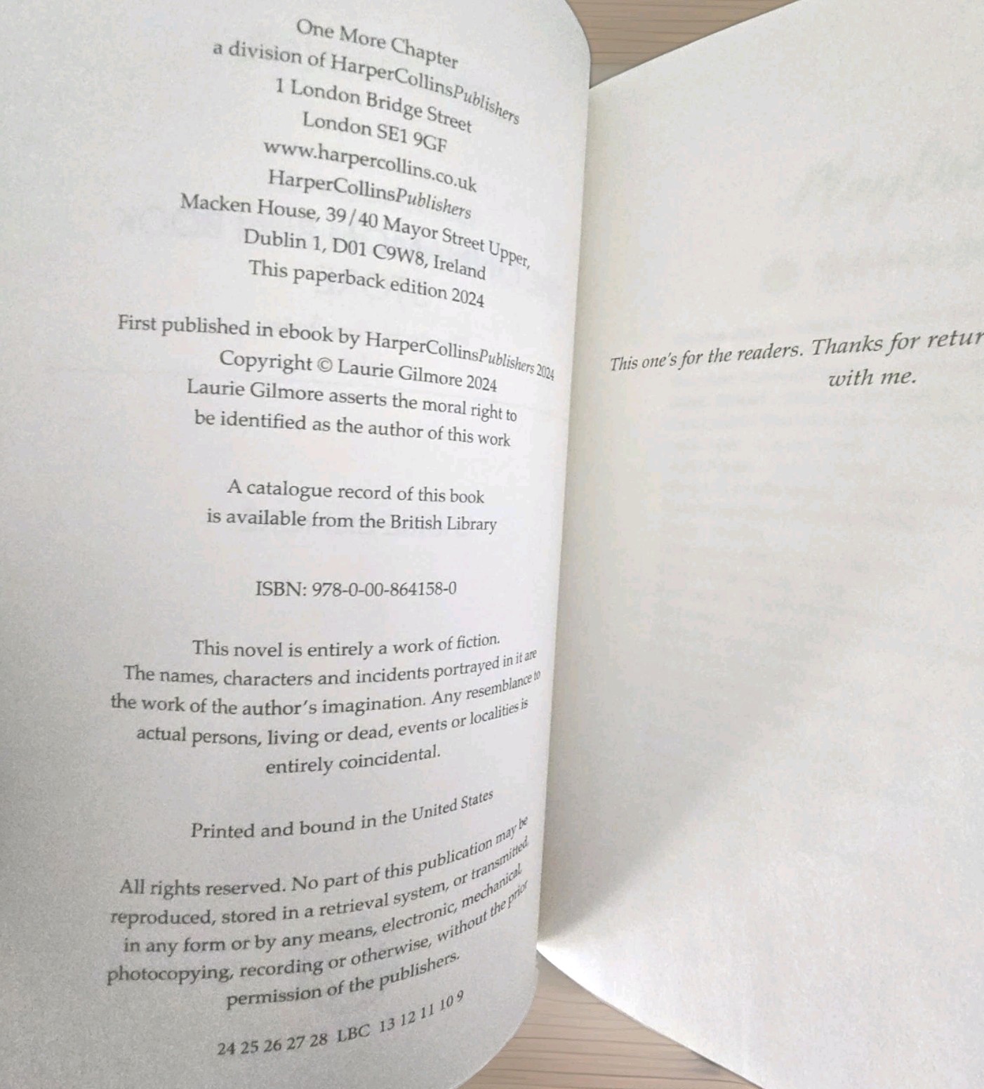The Cinnamon Bun Book Store by Laurie Gilmore: Used