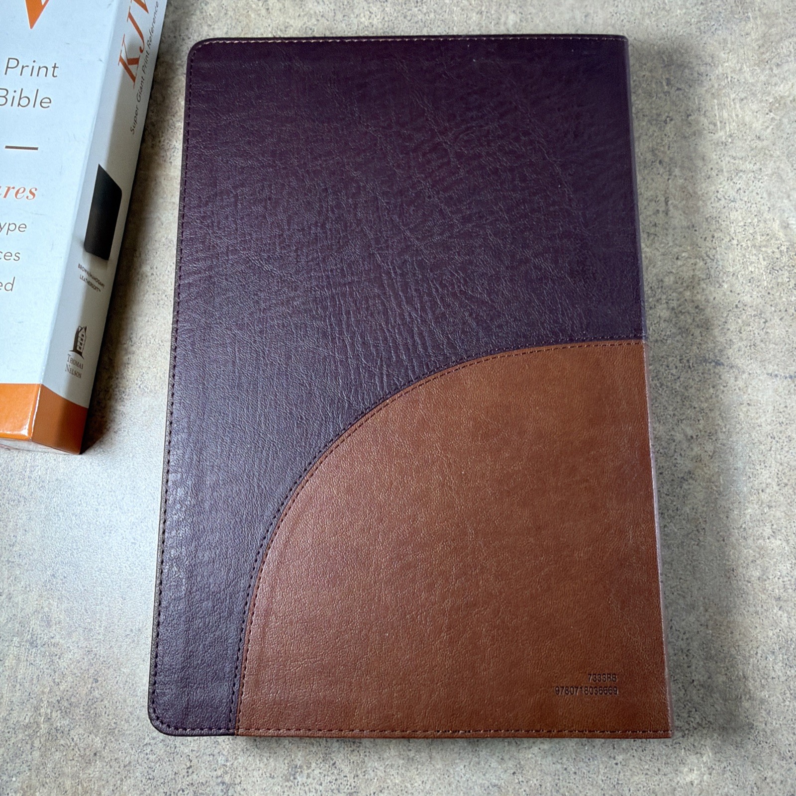 Thomas Nelson King James Holy Bible Giant Print Soft Leather KJV Brown