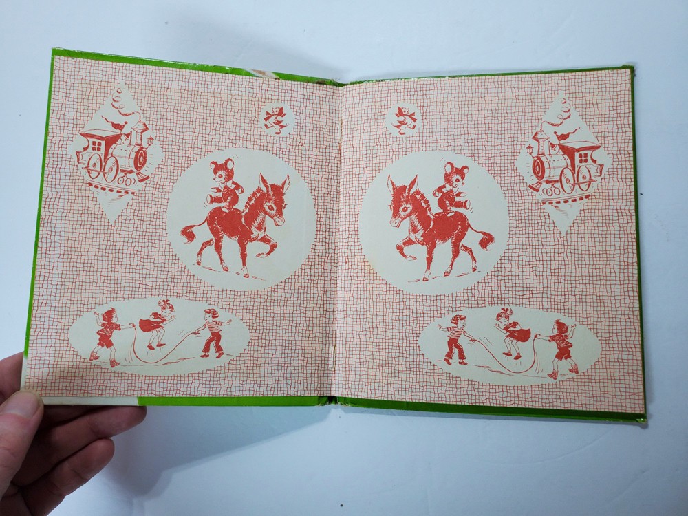 1960 THE THREE LITTLE PIGS Whitman Publishing Top Tales Hardcover Small Book