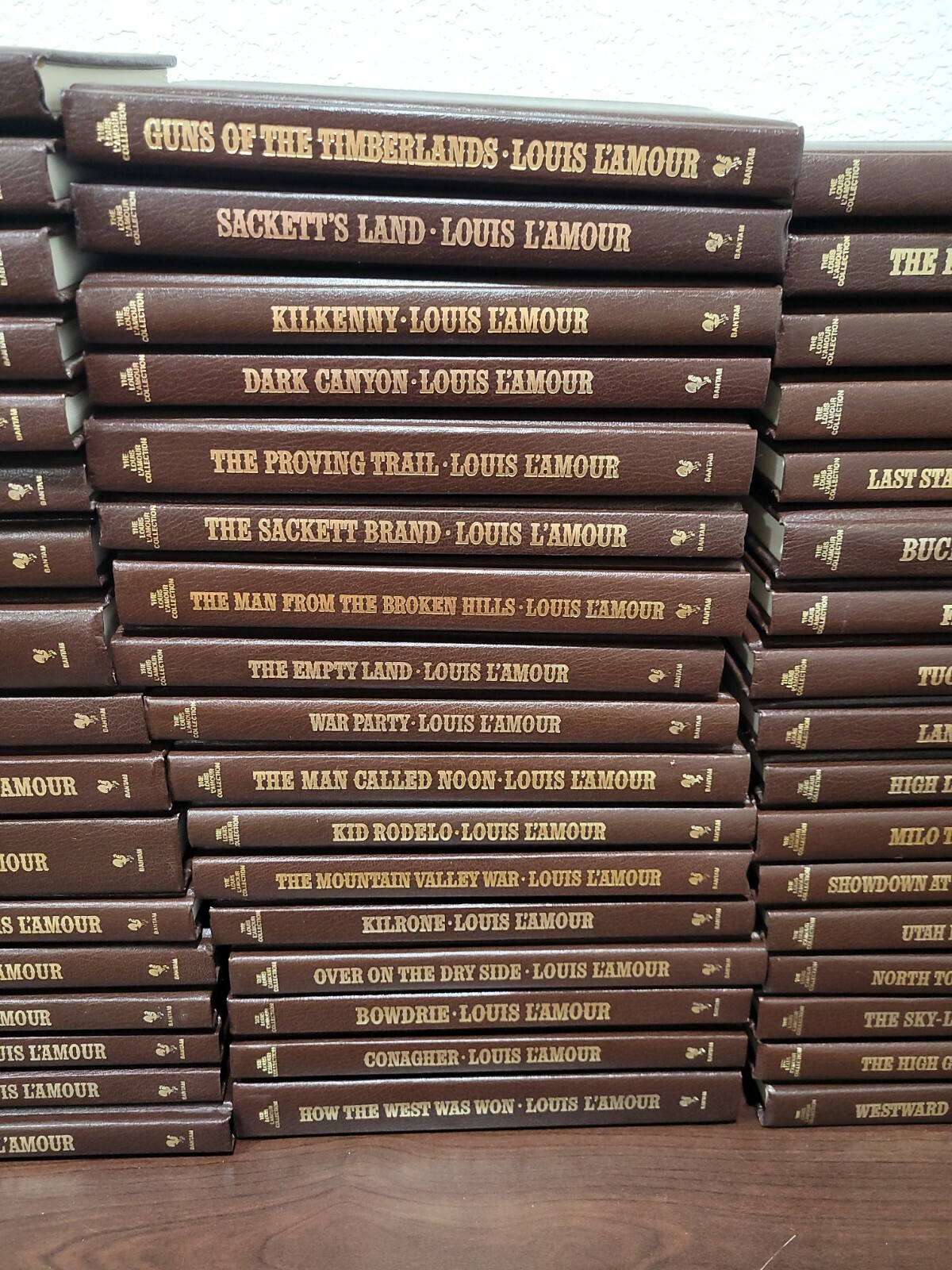 LOUIS L’AMOUR LEATHERETTE BOOKS *You choose from drop down *updated titles 9/11
