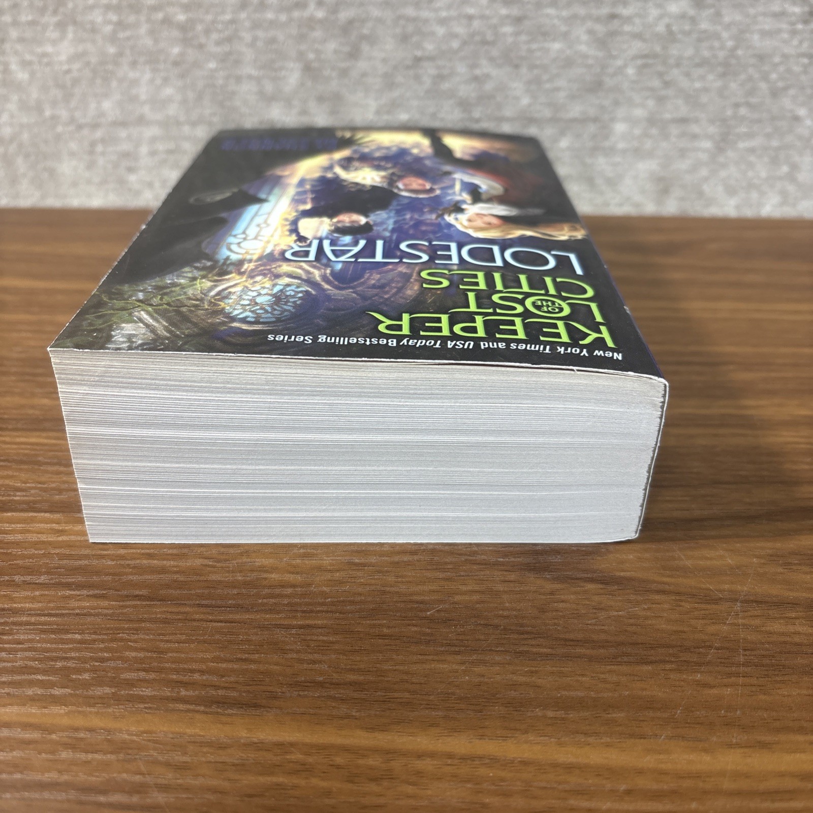 Lodestar Book 5 Keeper of the Lost Cities by Shannon Messenger paperback Fiction