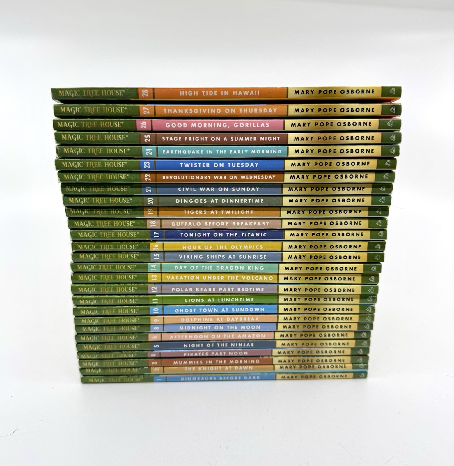 Magic Tree House Mary Pope Osborne Paperback Books 1-28 **#7 MISSING***