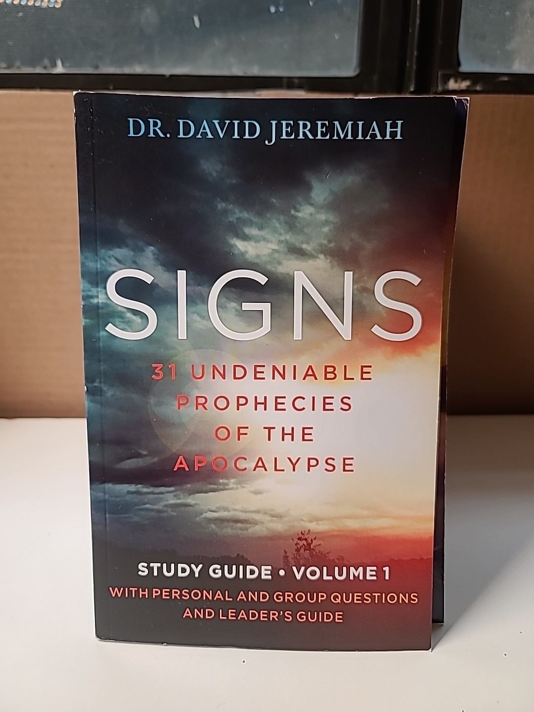 Lot 25 Dr David Jeremiah Study Guides Turning Point Christian Bibl