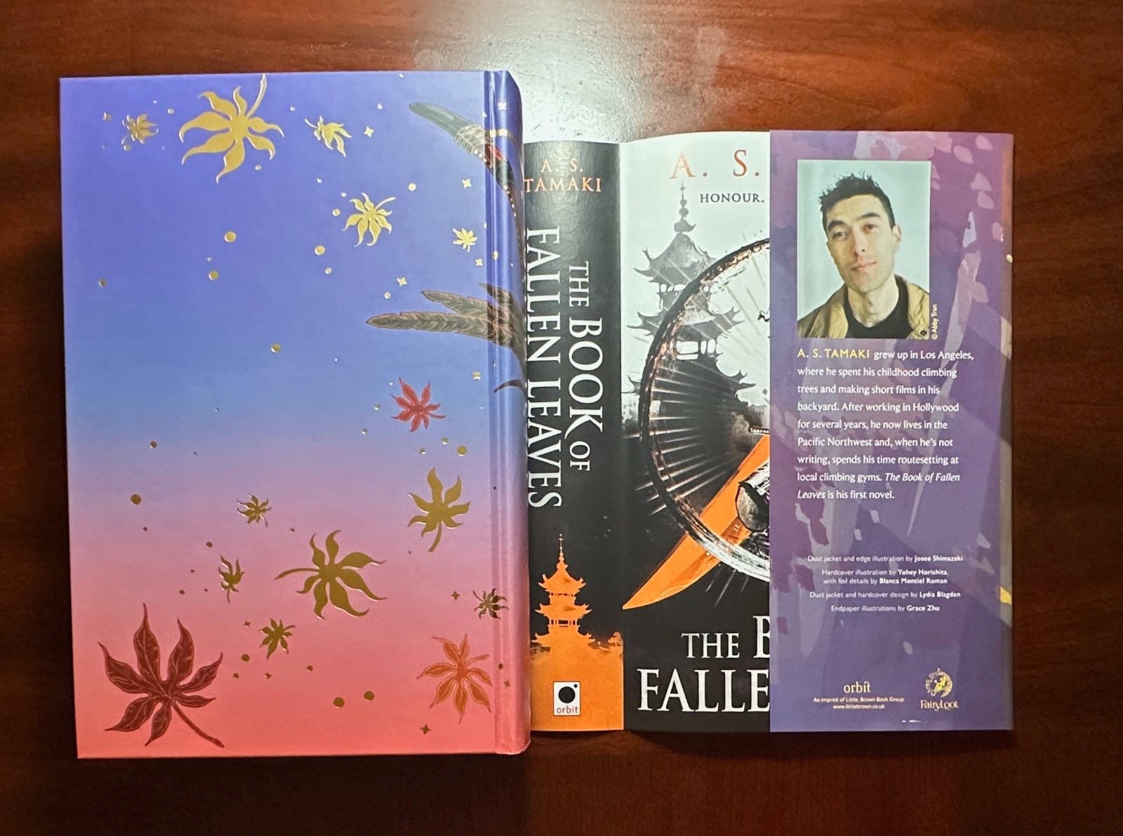 FairyLoot: Book of Fallen Leaves by AS Tamaki & Mortedant’s Peril by RJ Barker