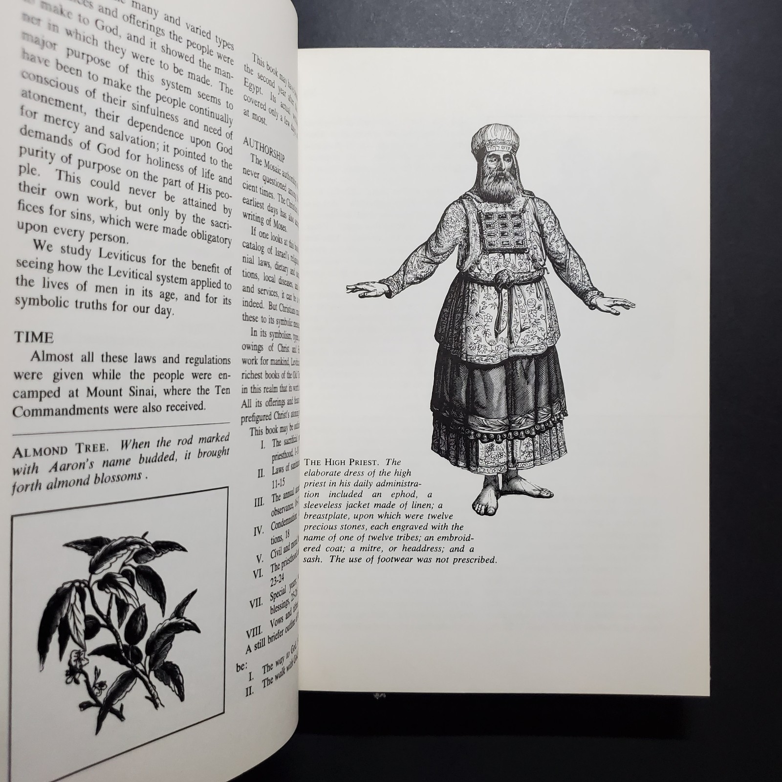Baker’s Pictorial Introduction to the Bible by William S. Deal (1968 HC w/DJ)
