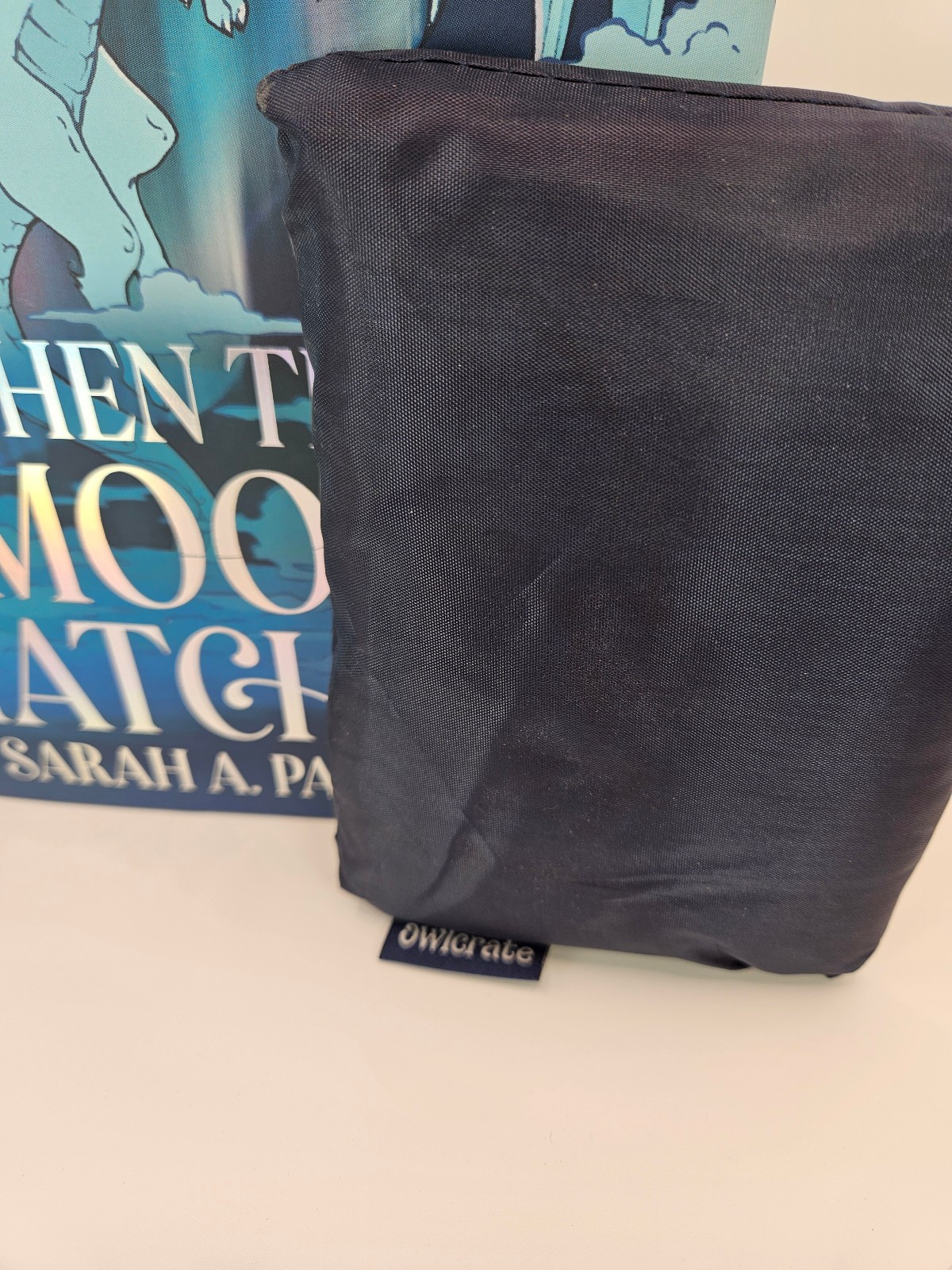 {Signed} When The Moon Hatched – Sarah A Parker {Fairyloot} + {Owlcrate Tote}