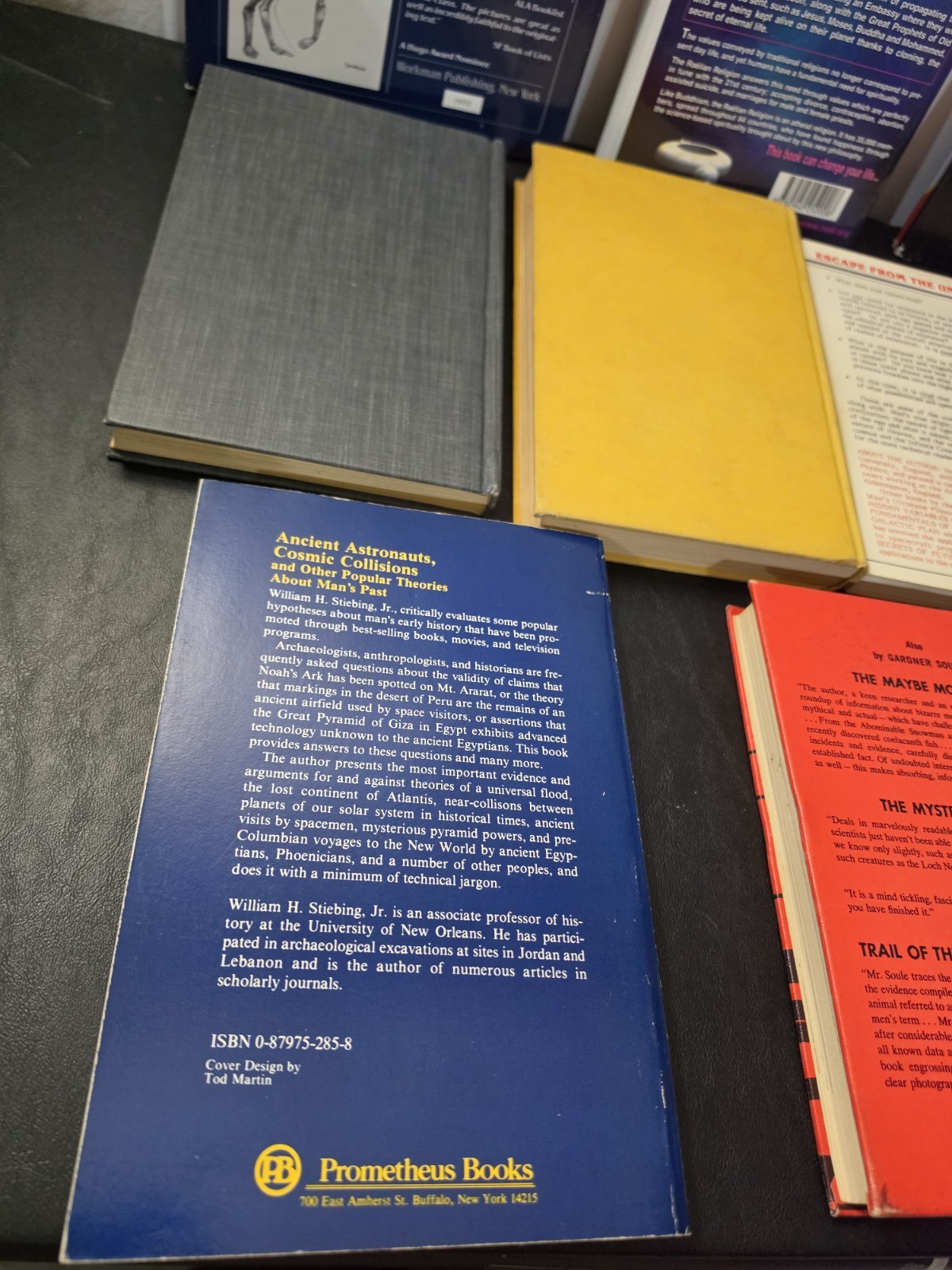Excellent Lot Of TEN HTF To Very Rare Books On Extraterrestrials / Aliens / UFOs