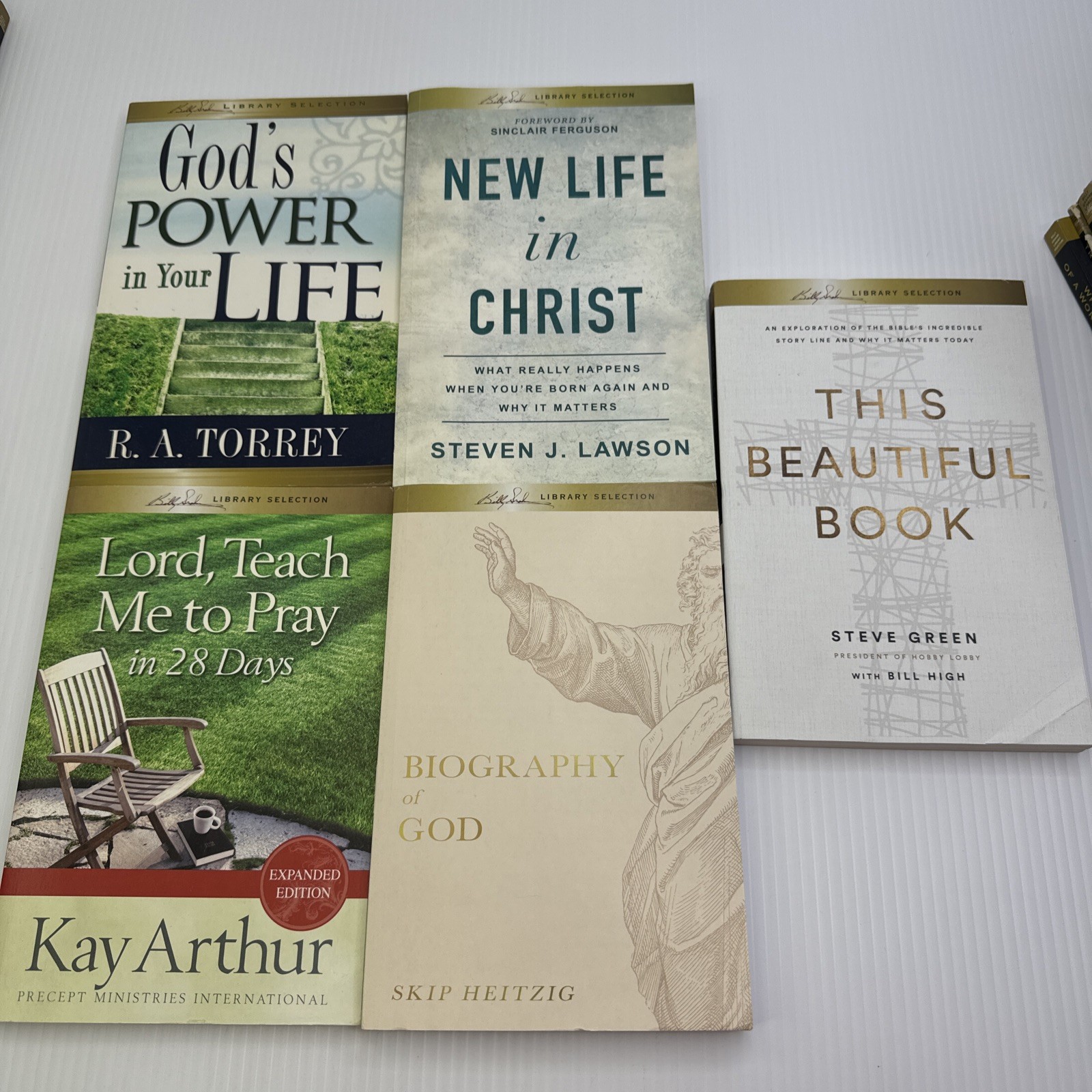 Billy Graham Library Lot of 27 PBs Billy Graham Erwin Lutzer MacArthur Tony Evan