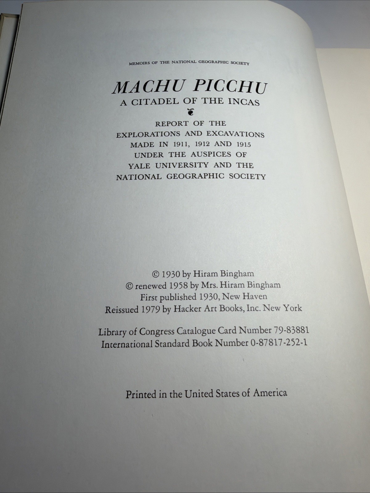 MACHU PICCHU: A CITADEL OF THE INCAS 1979 Hiram Bingham HC Like New (582)