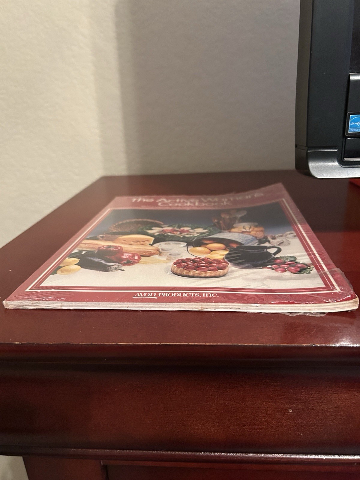 Avon Active Woman’s Cookbook – 80 pages – 1980 – Sealed