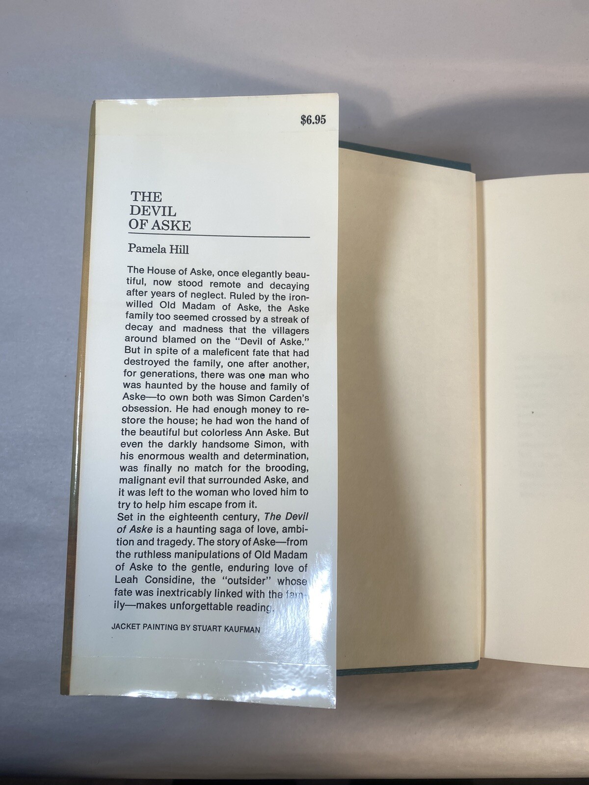 Pamela Hill – The Devil of Aske (St. Martin’s Press, 1972) HC DJ