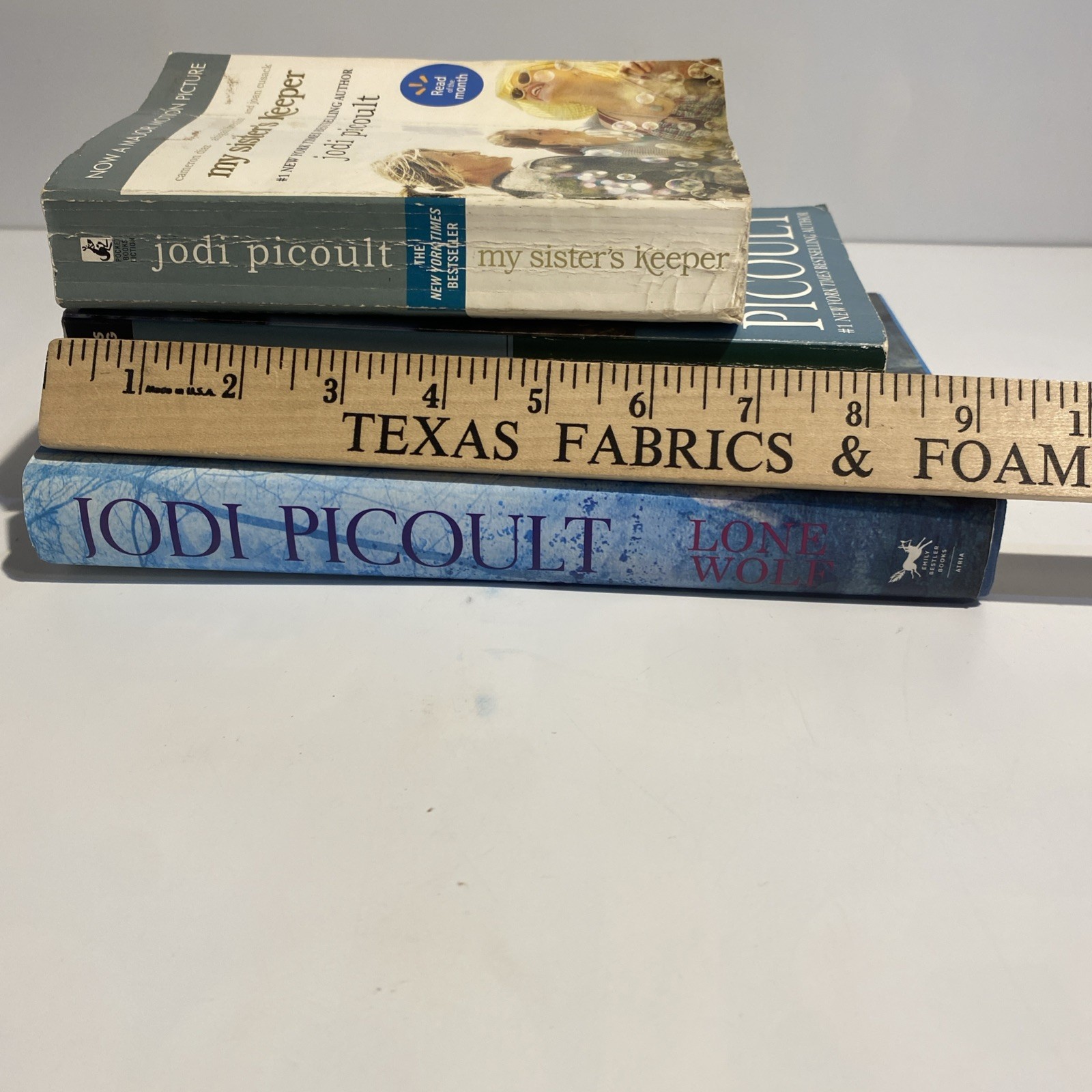 Jodi Picoult Novels, Lot Of 3, Mixed Lot, Hardcover, Paperback, English