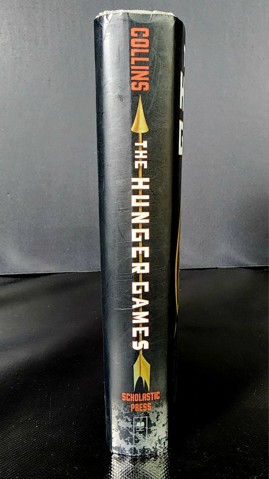 „The Hunger Games“ by Suzanne Collins Hardcover Excellent Condition