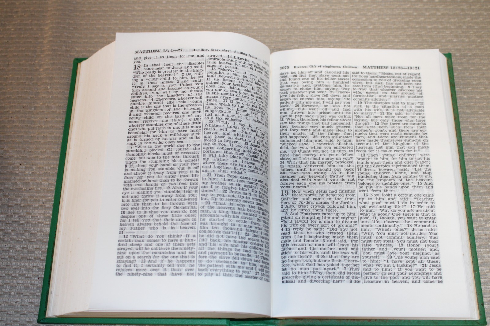 1961 New World Translation Holy Scriptures Hardcover Watchtower Green Bible