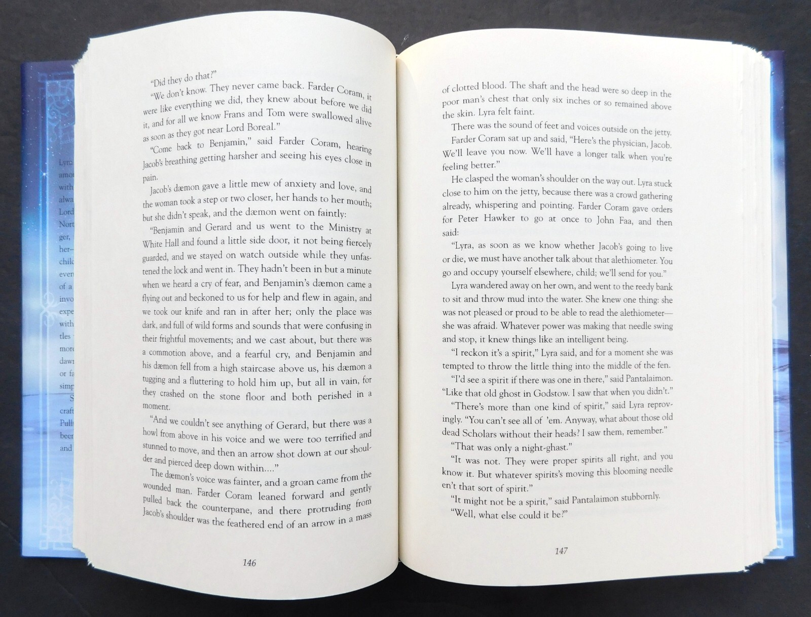 PHILIP PULLMAN 2015 white cover edition GOLDEN COMPASS 399 pages Unread HCDJ