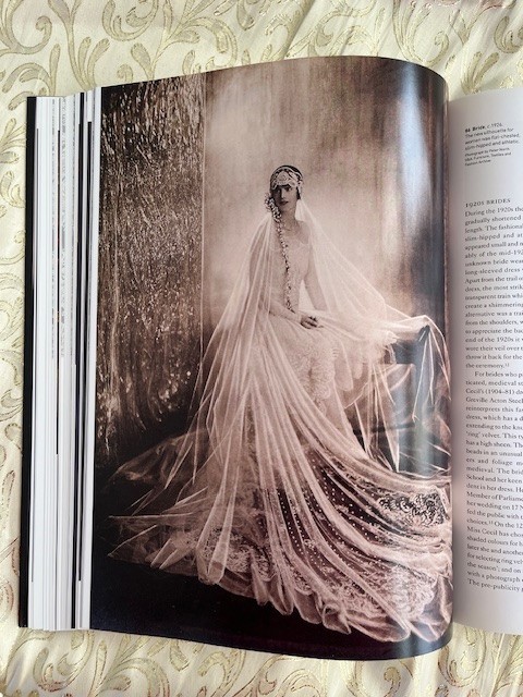The Wedding Dress: 300 Years of Bridal Fashions, V&A Museum, Brand new paperback