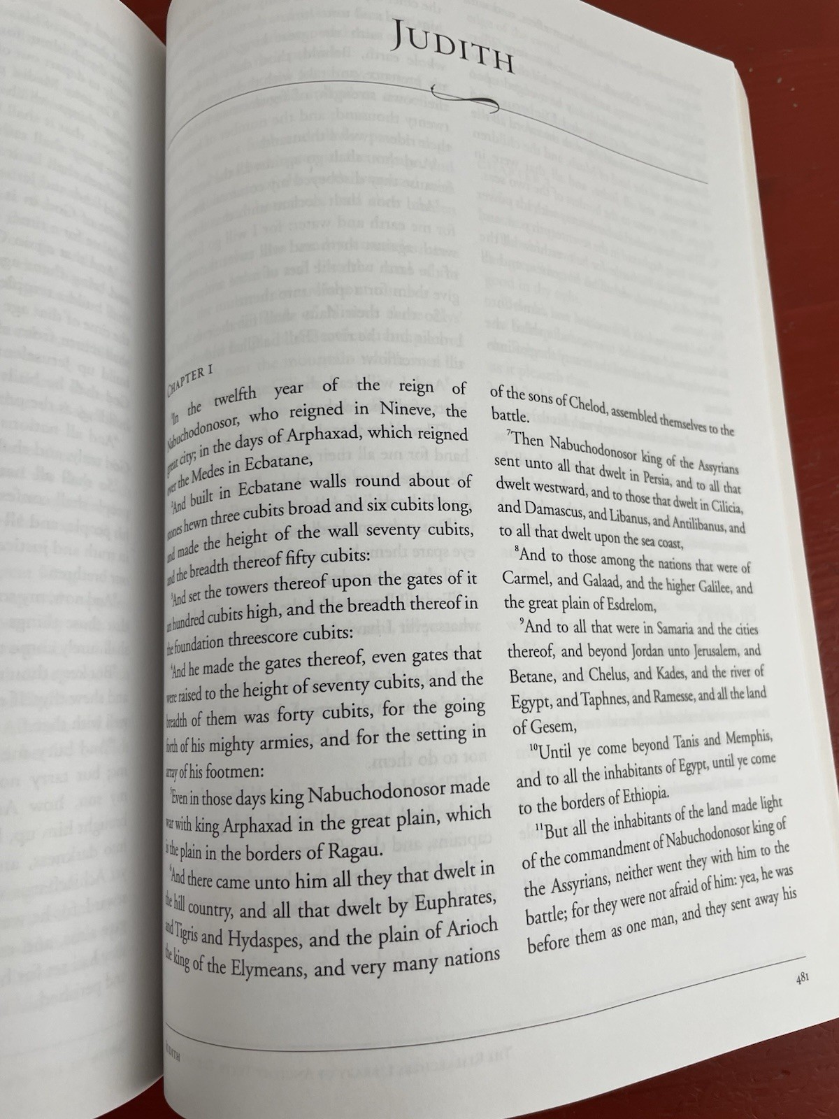 The Researchers Library of Ancient Texts, Volume 1: The Apocrypha Paperback 2011